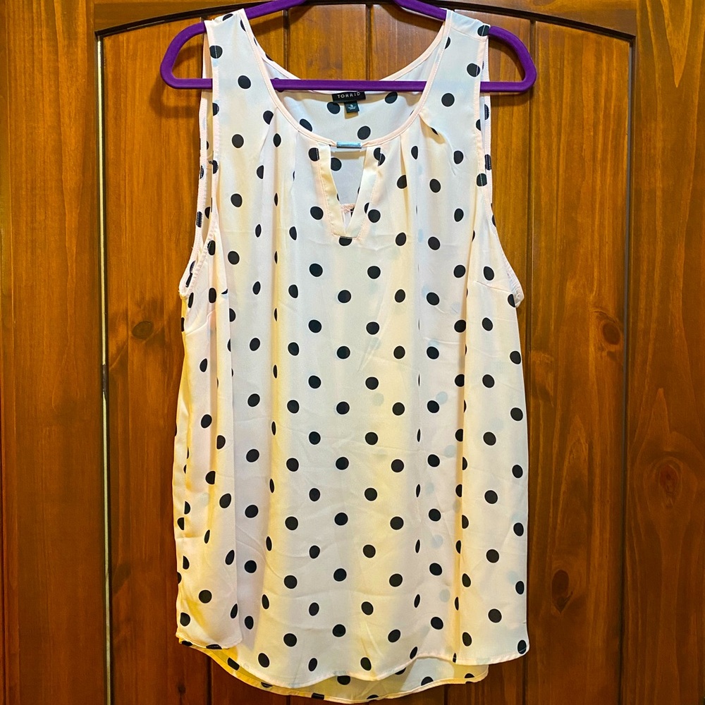 Torrid Light Pink Polka Dot Metal Keyhole Georgette Tank